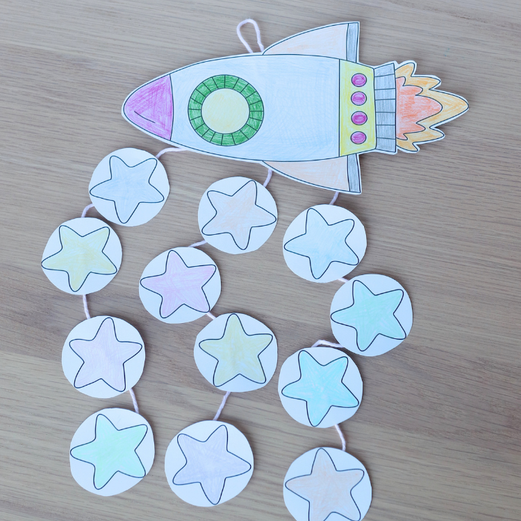 Pyssel: bygg en rymdraket