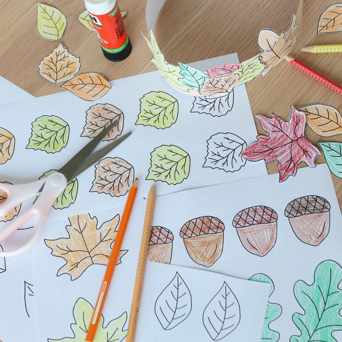 Höstpyssel - gör en lövkrona